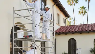 Pasadena, CA painting contractor providing professional interior and exterior house painting services